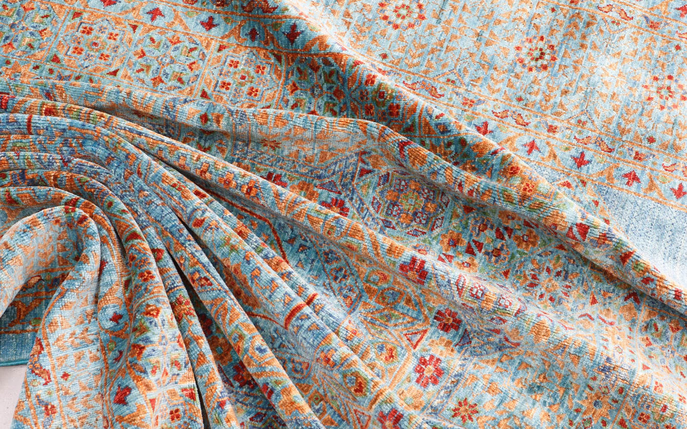 An oriental carpet with a Mamluk pattern, - Image 7